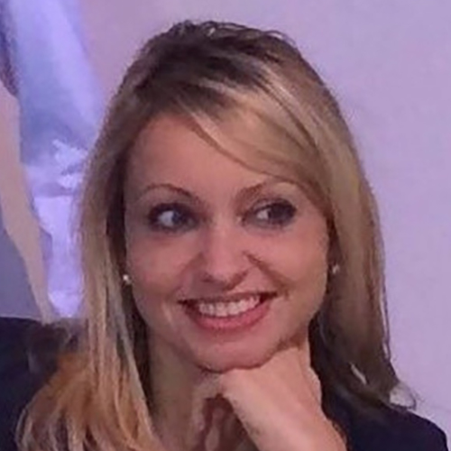 Adela Schulz - Headshot photograph